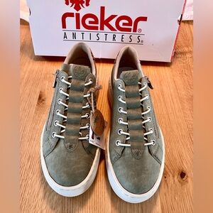 NIB RIEKER Enya Anti-stress sneakers size 39 / 8